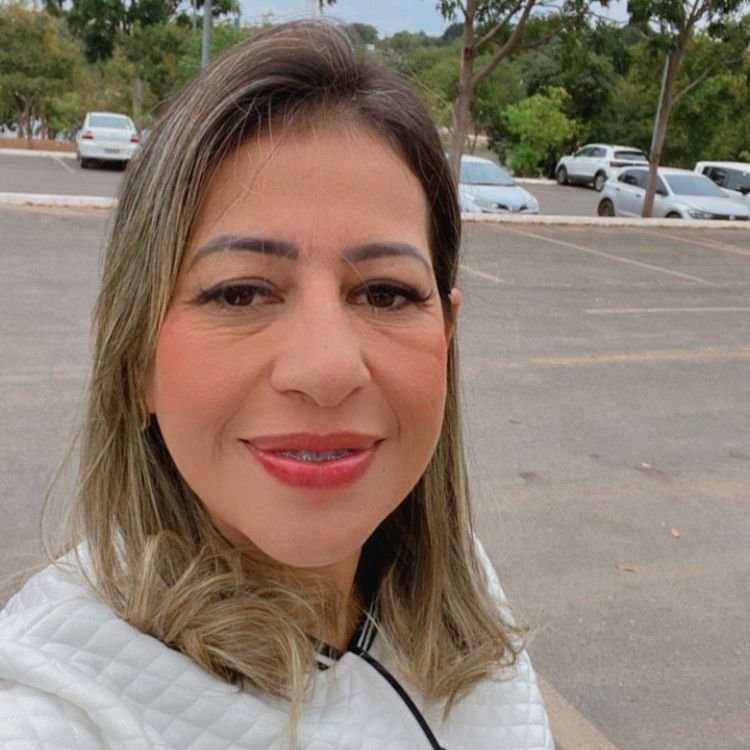 Fabiana de Oliveira Miquel Vieira