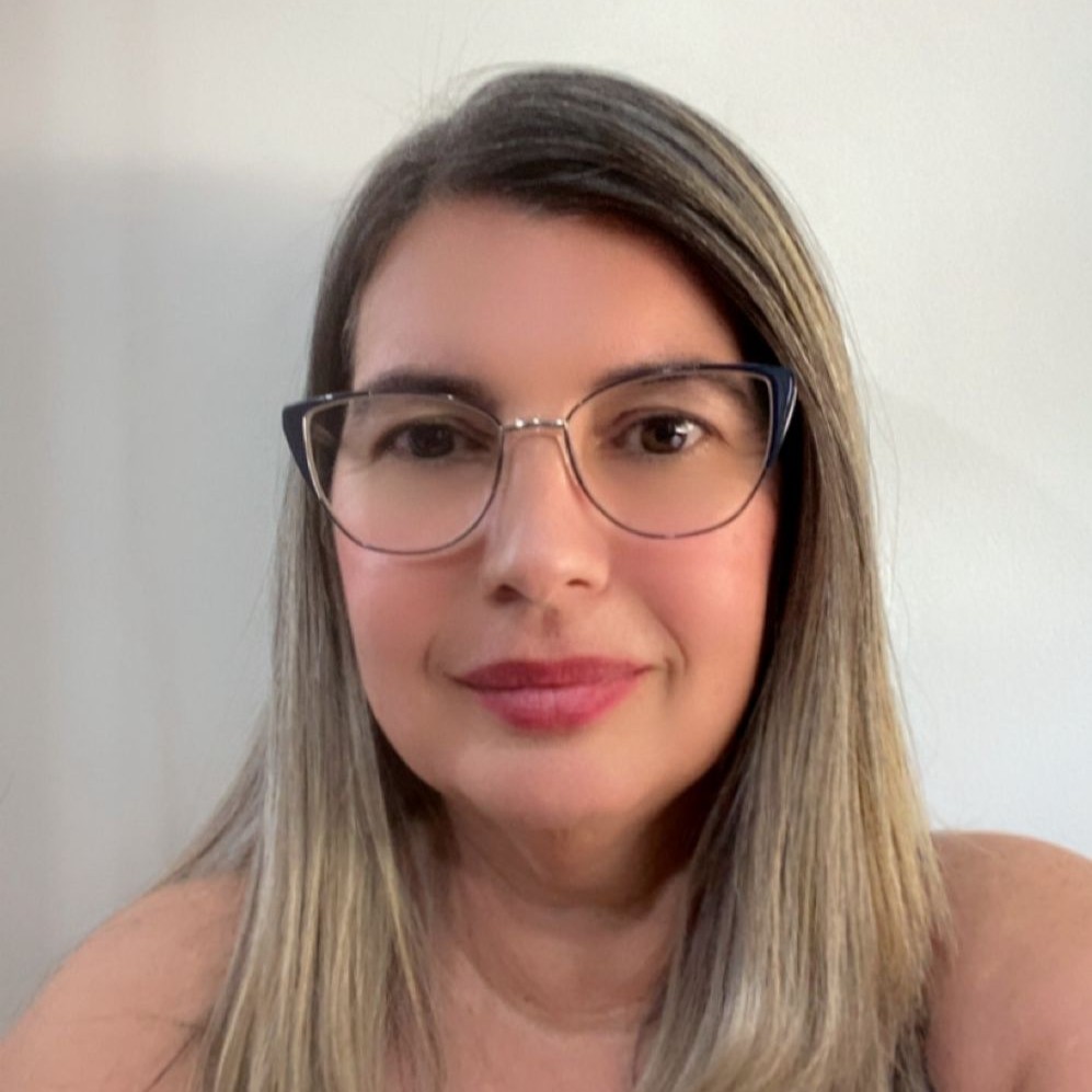 Foto da tutora Karina Bisatto Cunha Zanda